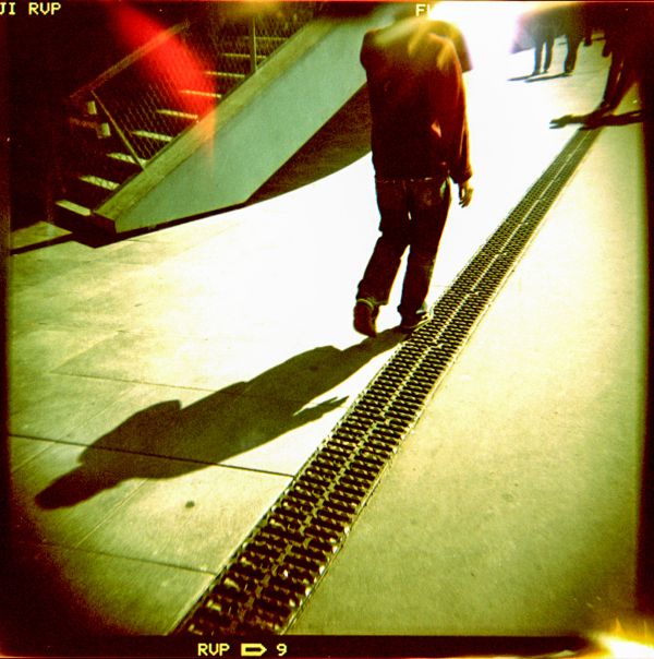 L'homme sans tête, Paris - Série Hallucinations -  Photo : © Sebastien Desnoulez